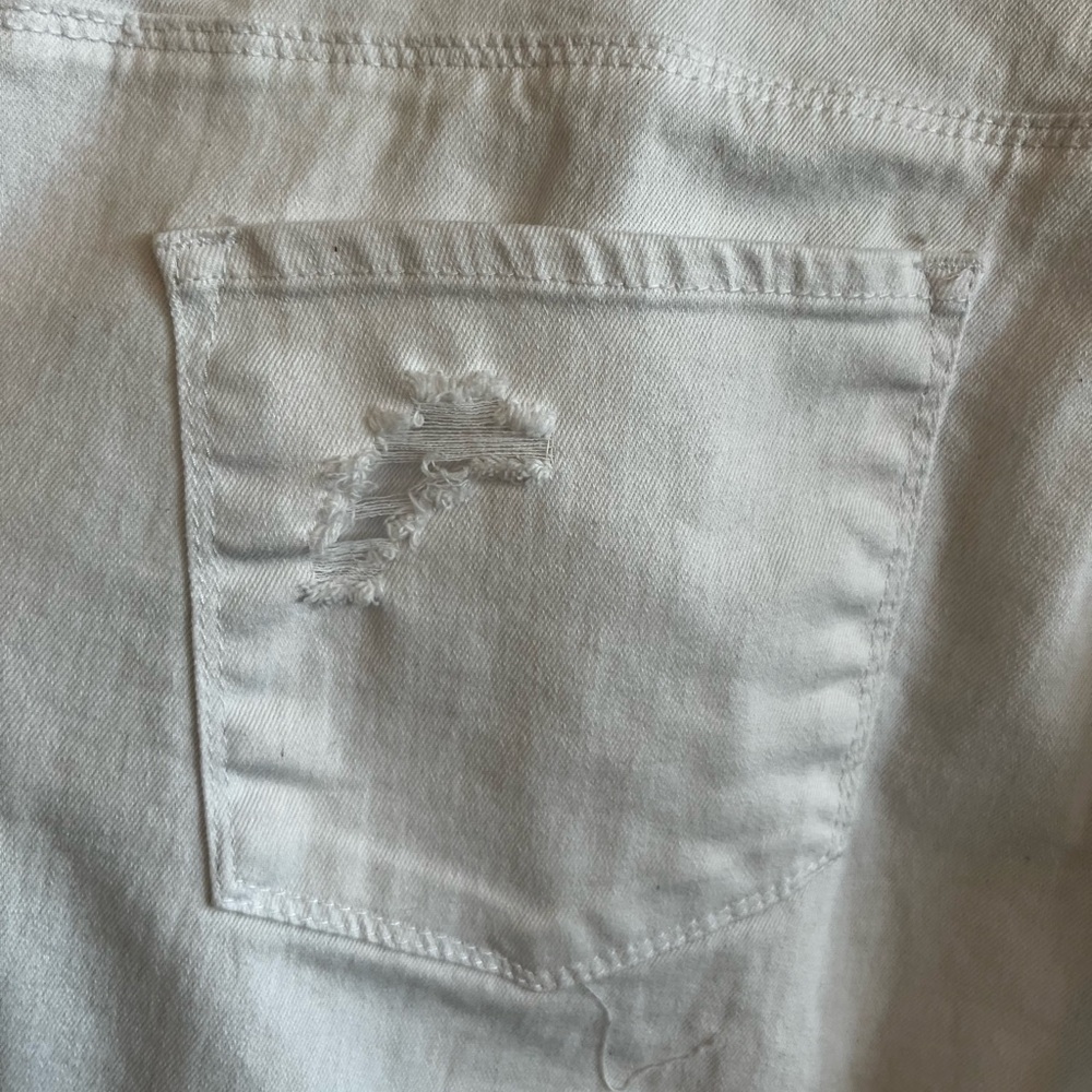 Elite Jeans White Distressed Straight-Leg – Size 23/24 🤍👖 - Picture 3 of 12